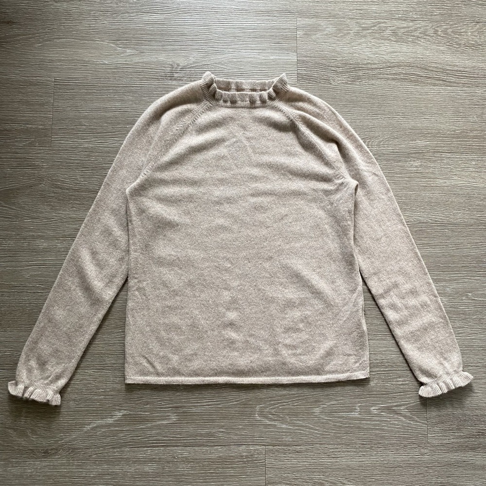 Garnet Hill 100% Cashmere Ruffled Mock Neck Sweater Women's M Beige Quiet Luxury